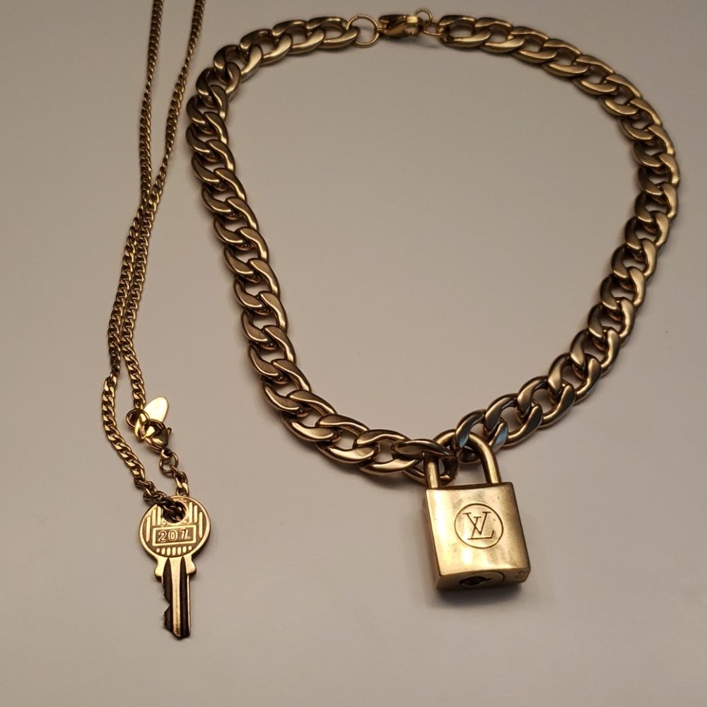 Louis Vuitton lock chain necklace!